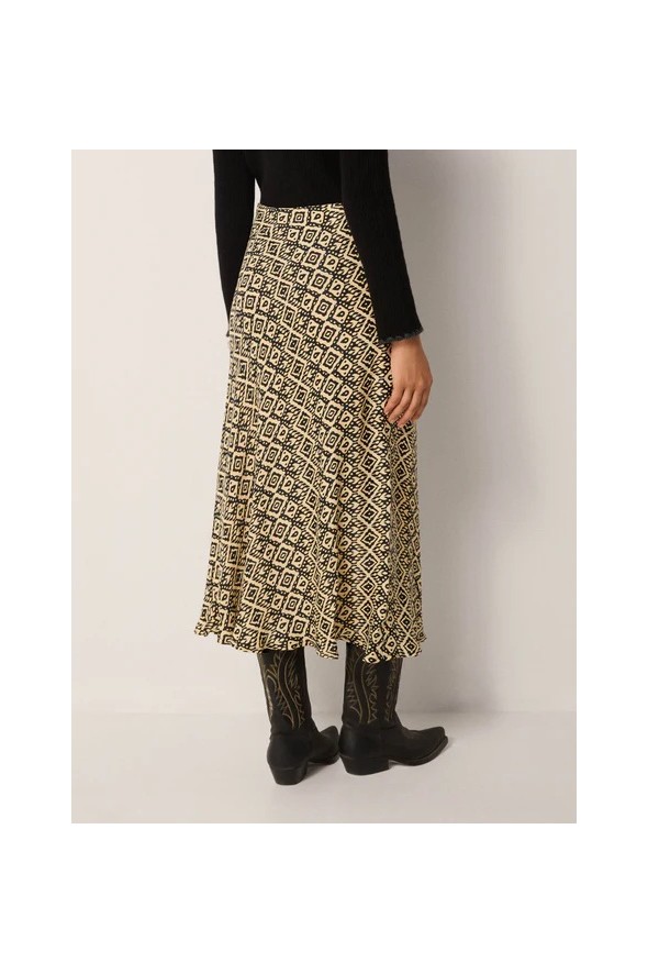 RUBY TUESDAY IKAT IRENE-F