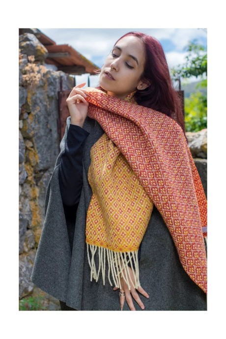 ESTOLA FLORES AMARILLAS/ROJAS