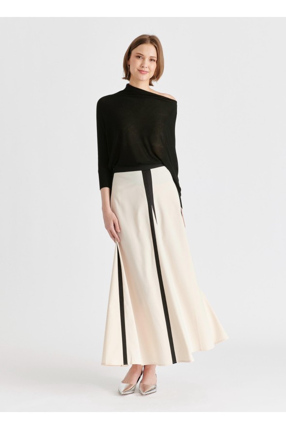 P25A0601A-F MARFIL/NEGRA