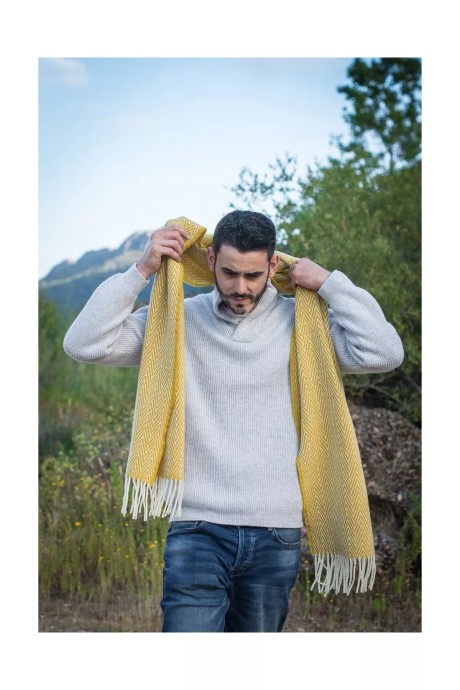 BUFANDA ESPINAS AMARILLAS 2