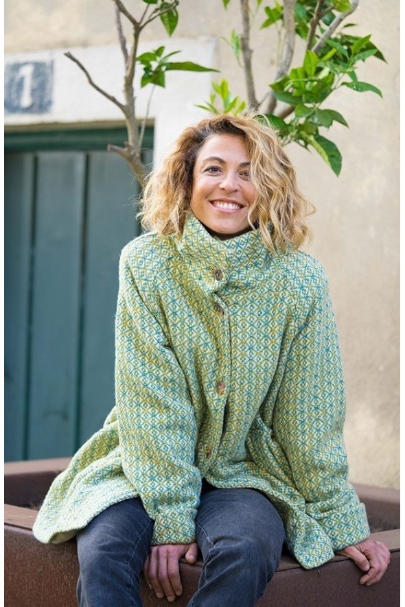 ABRIGO RAGLAN/CUELLO